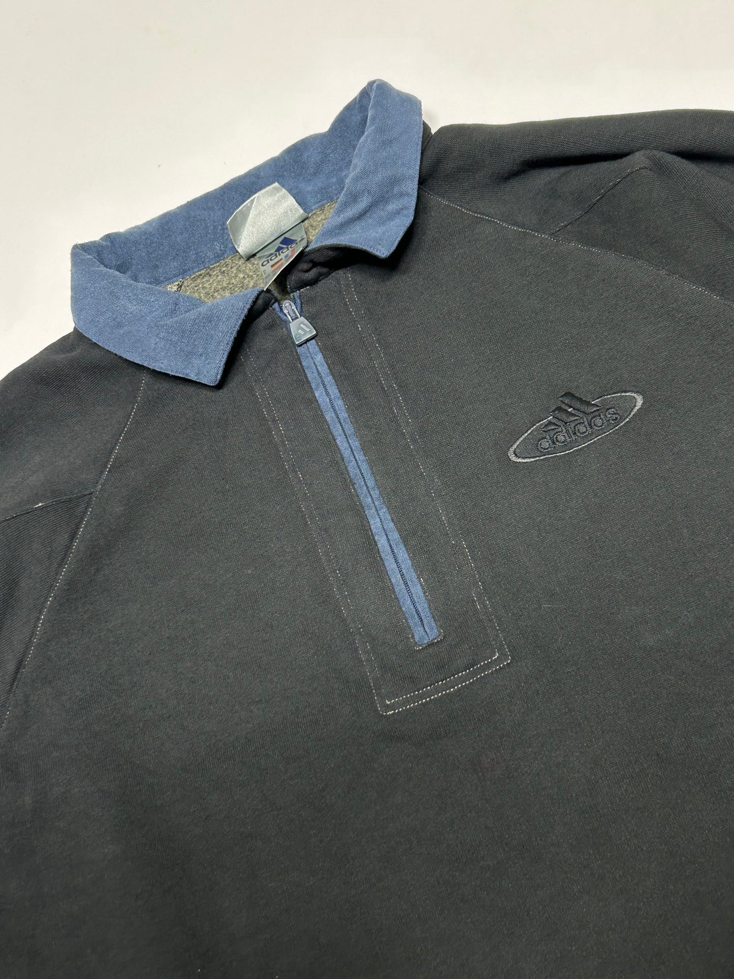 Vintage 90s Adidas quarter zip sweatshirt (M)