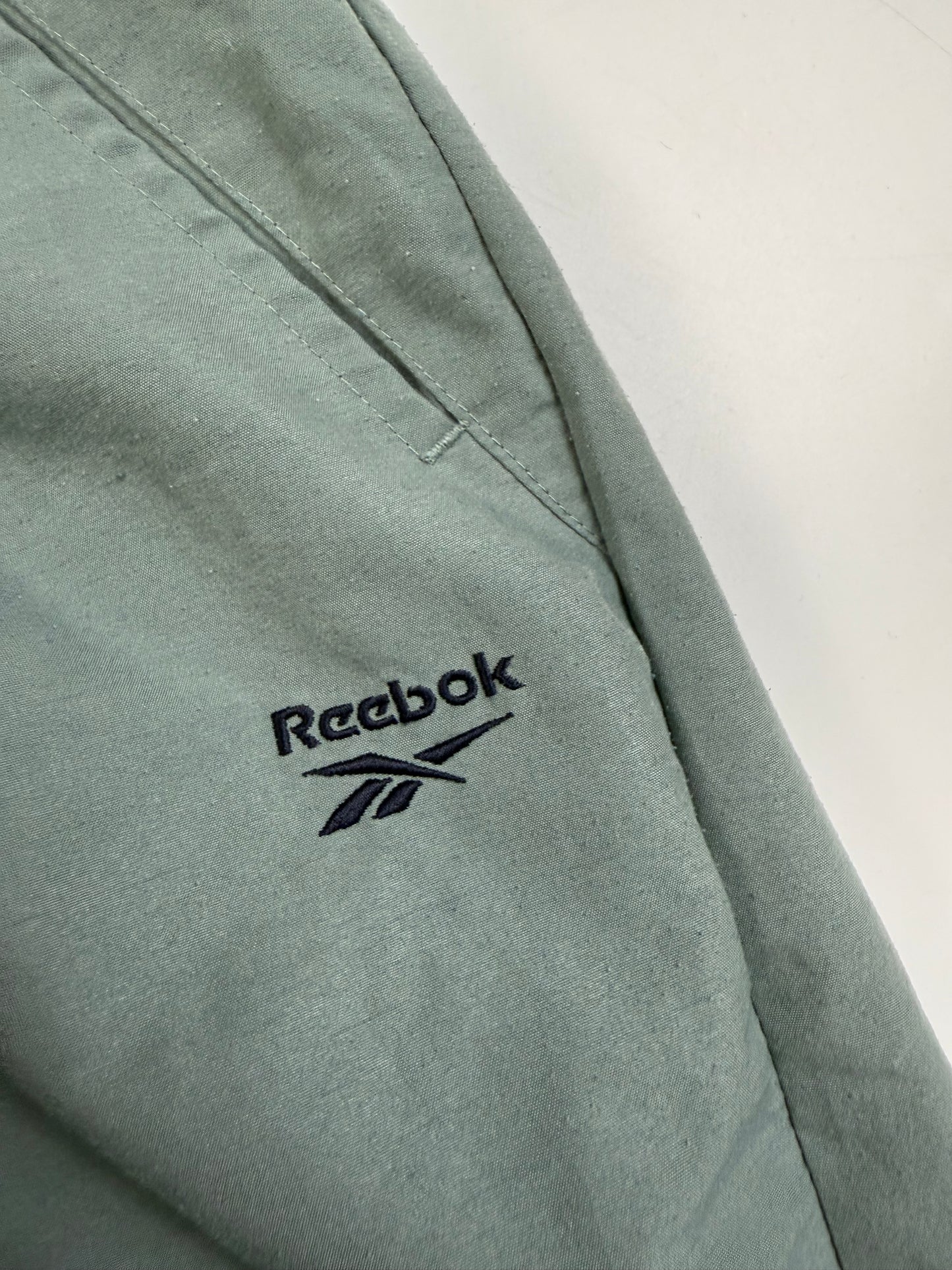 Vintage Reebok baggy track pants (S)