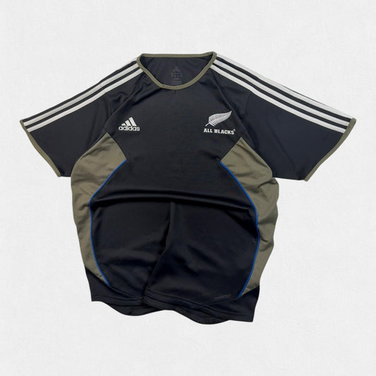 Vintage New Zealand 2007-09 Adidas rugby union shirt (XL)