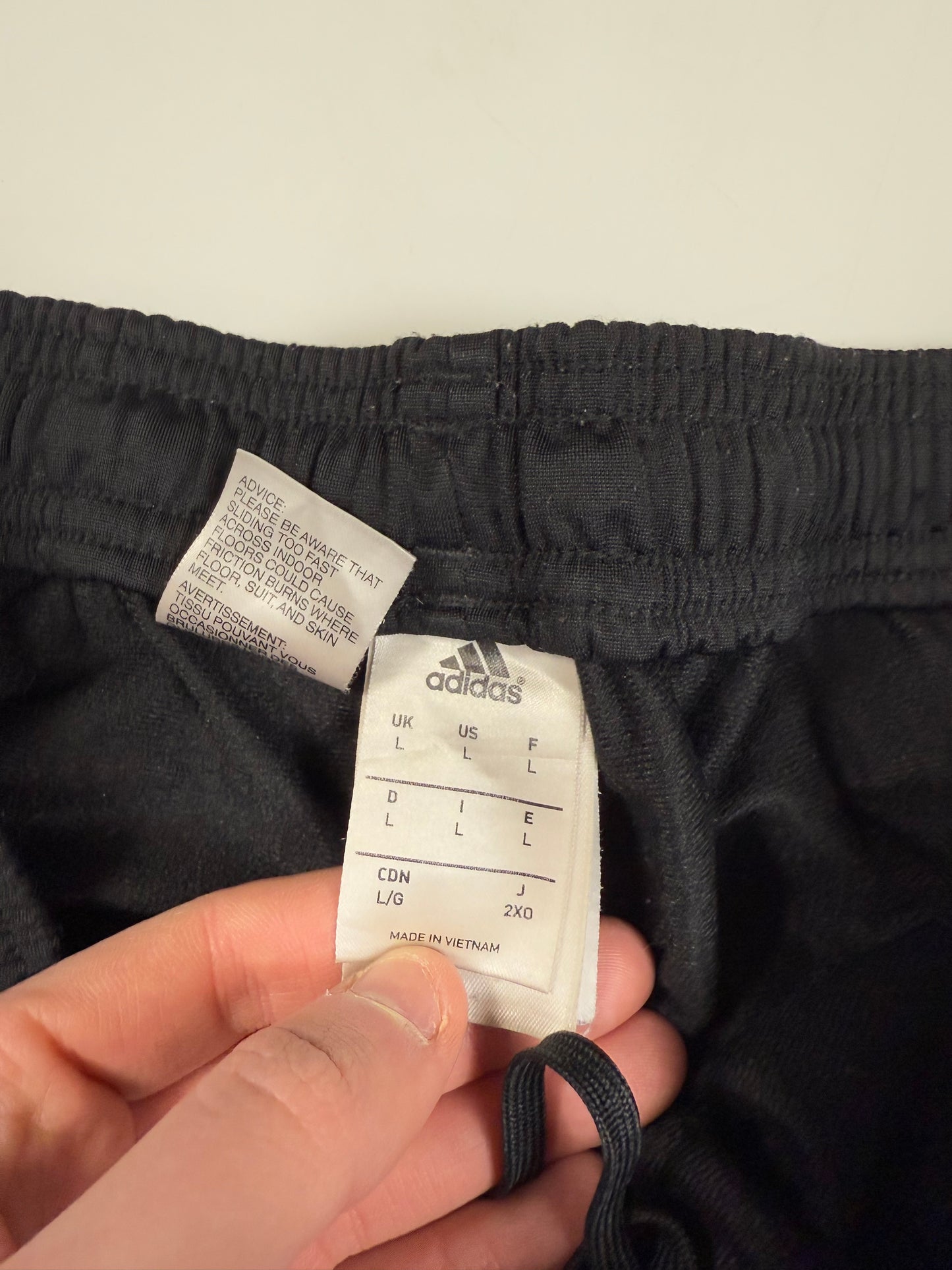 Juventus 2016/17 Adidas track pants (L)