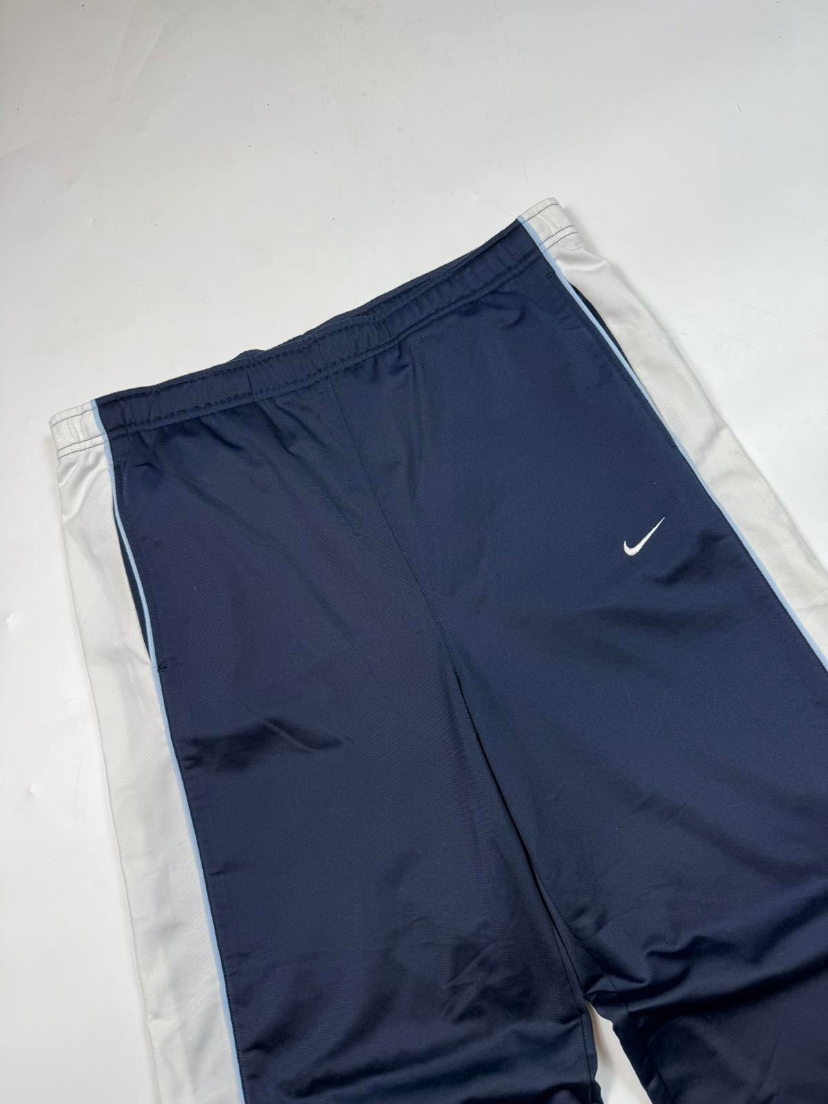Vintage Nike side stripe baggy track pants (L)