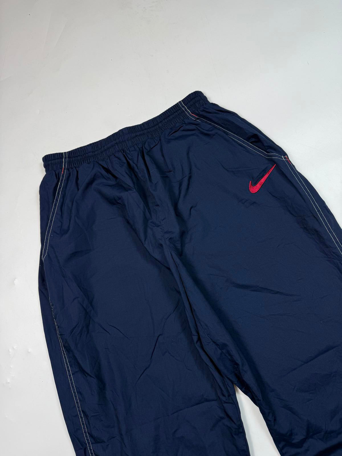 Vintage 90s Nike baggy track pants (L)