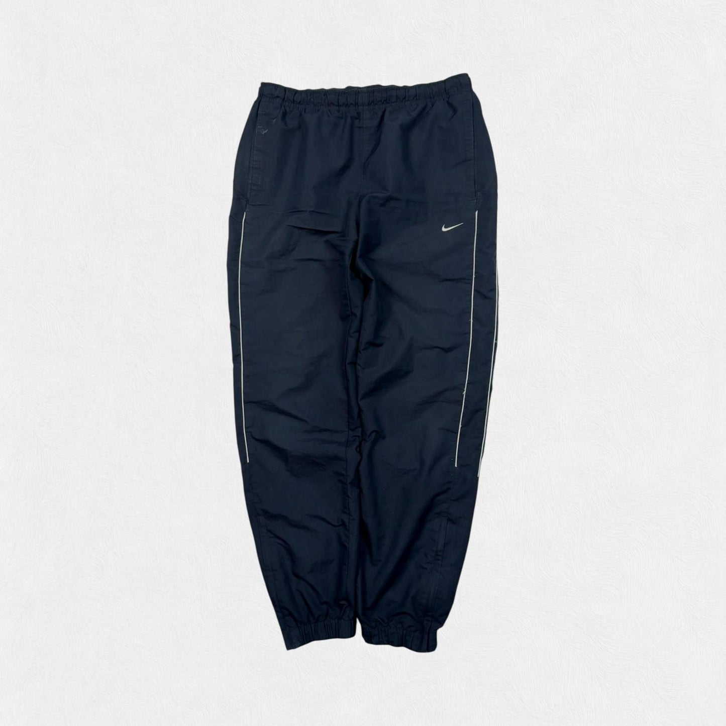 Vintage Nike baggy track pants (S)