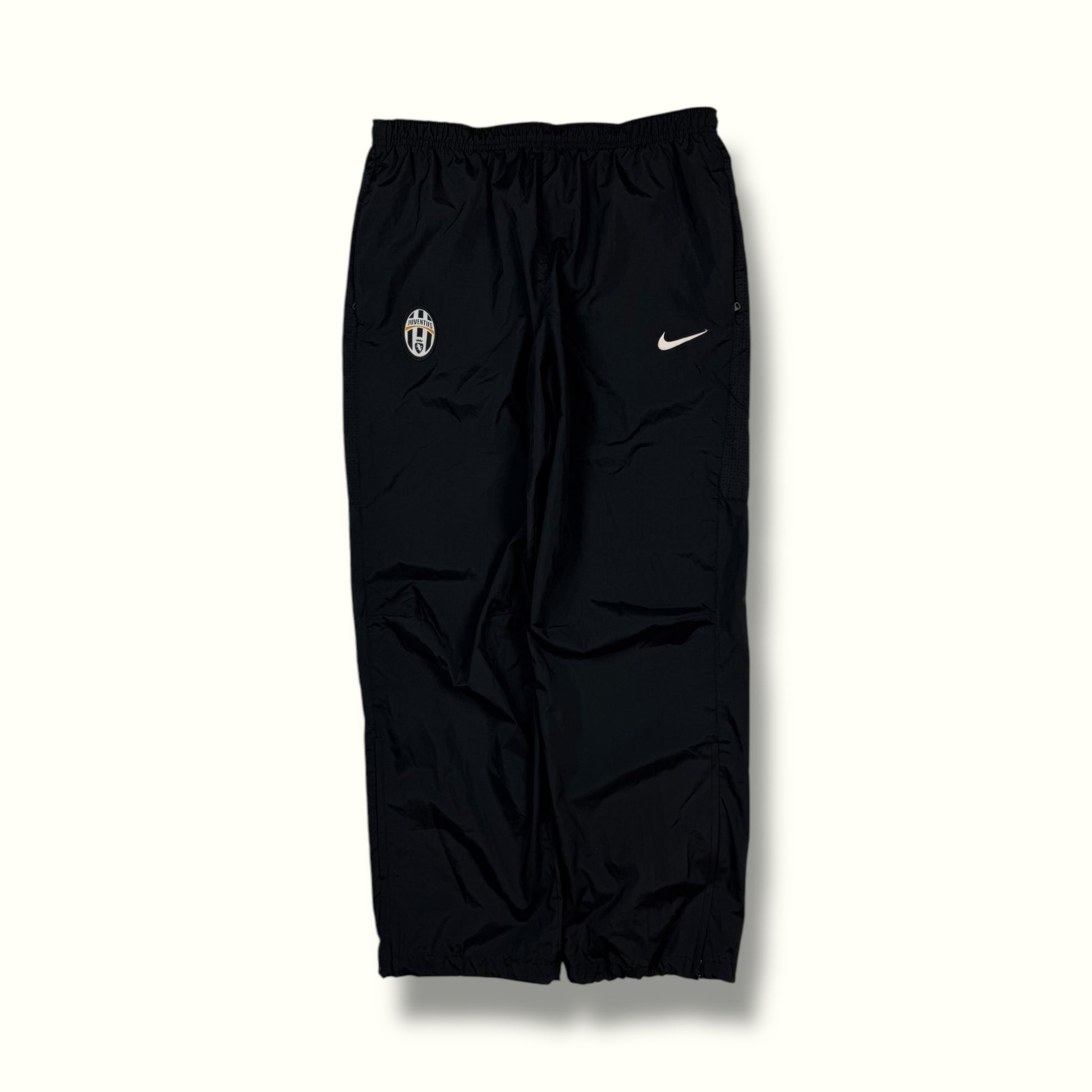 Vintage Nike Juventus football track pants black
