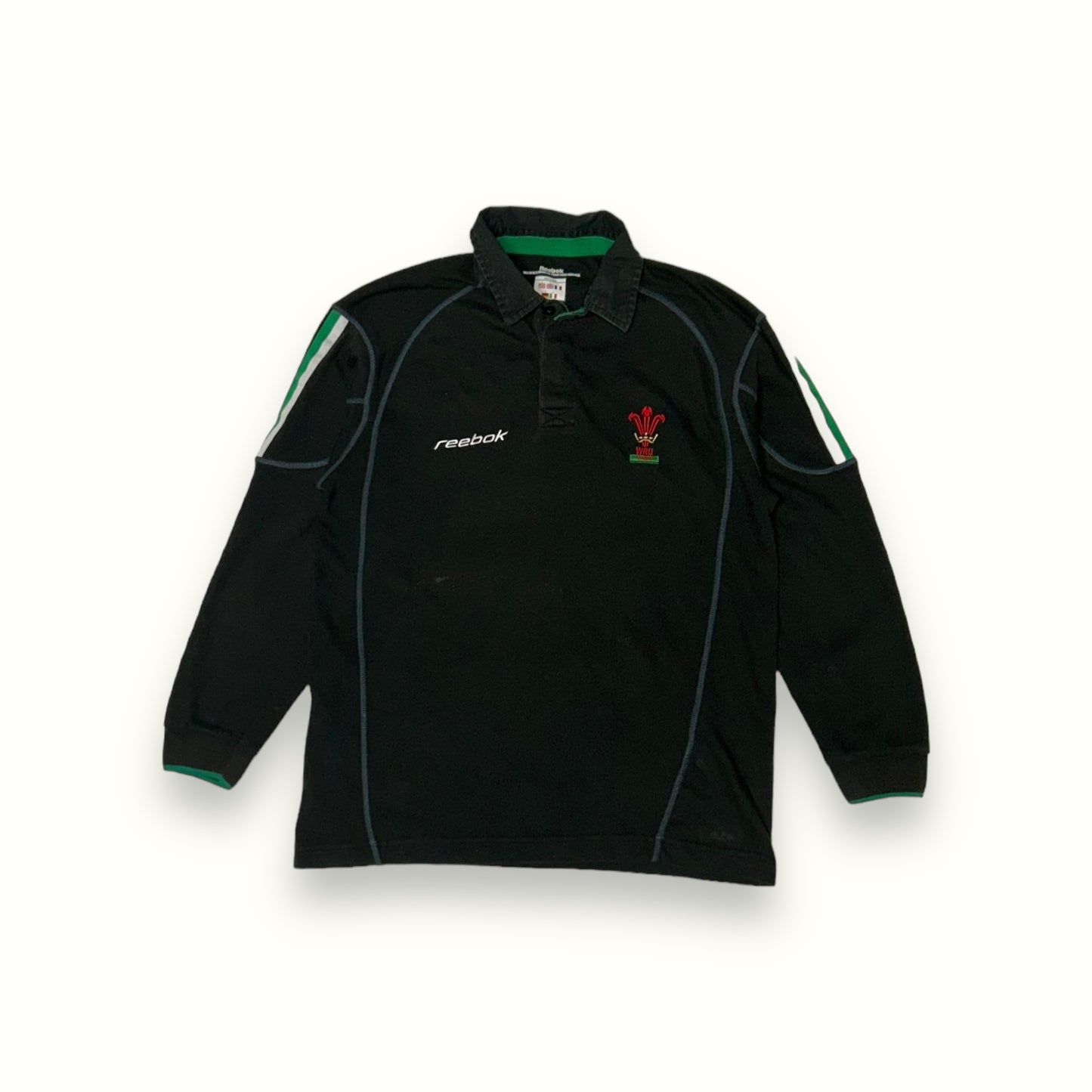Vintage Wales 2002-04 reebok rugby shirt (S)