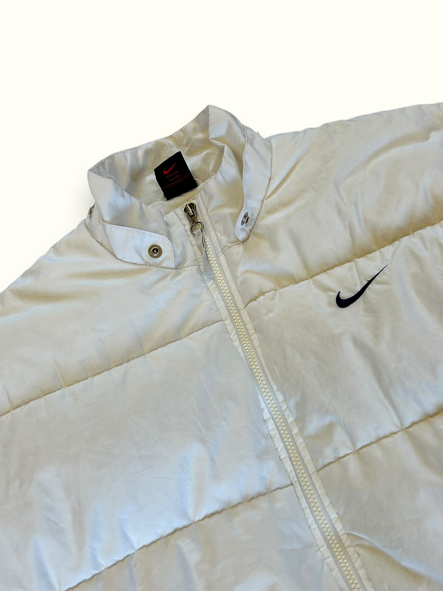 Vintage 90s Nike spell out puffer jacket (XL)