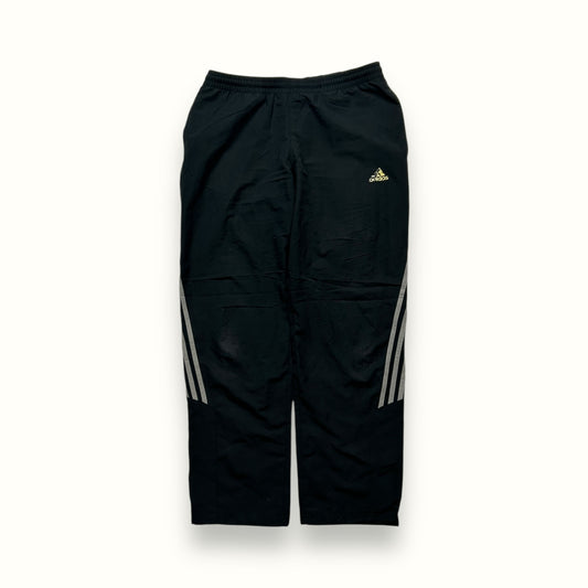 Adidas baggy track pants (M)