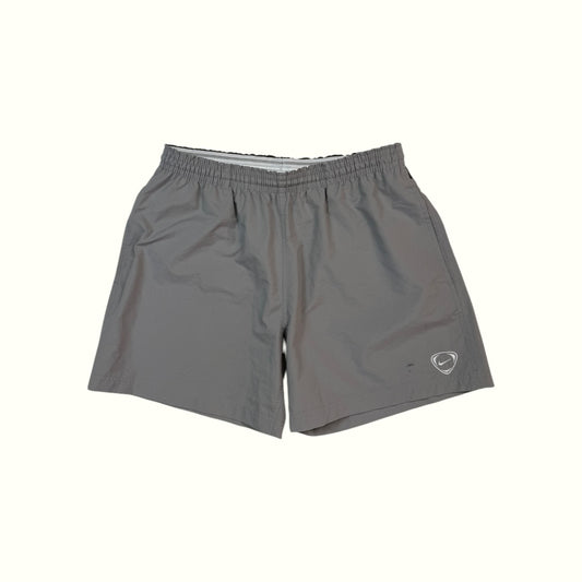 Vintage Nike shield shorts (L)
