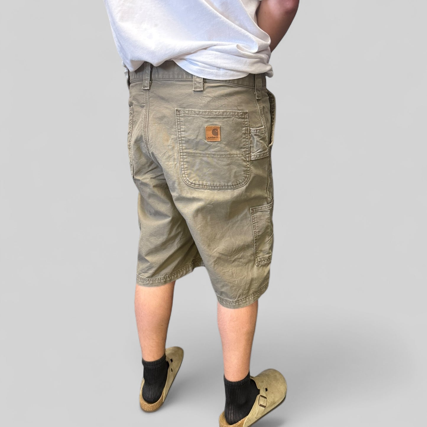 Carhartt baggy carpenter shorts (W38)