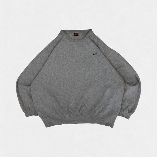 Vintage 90s Nike mini swoosh sweatshirt (XL)