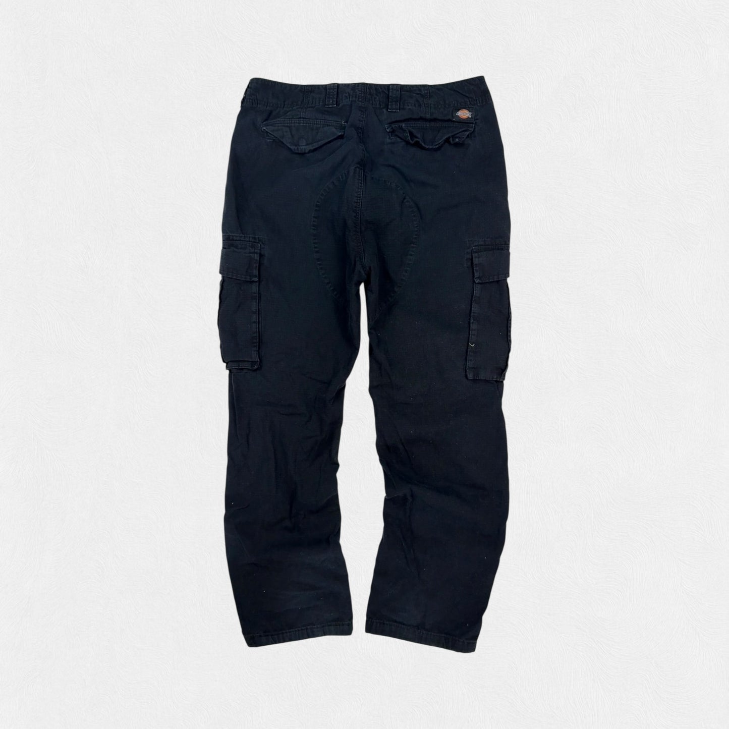 Dickies baggy cargo pants (W34)