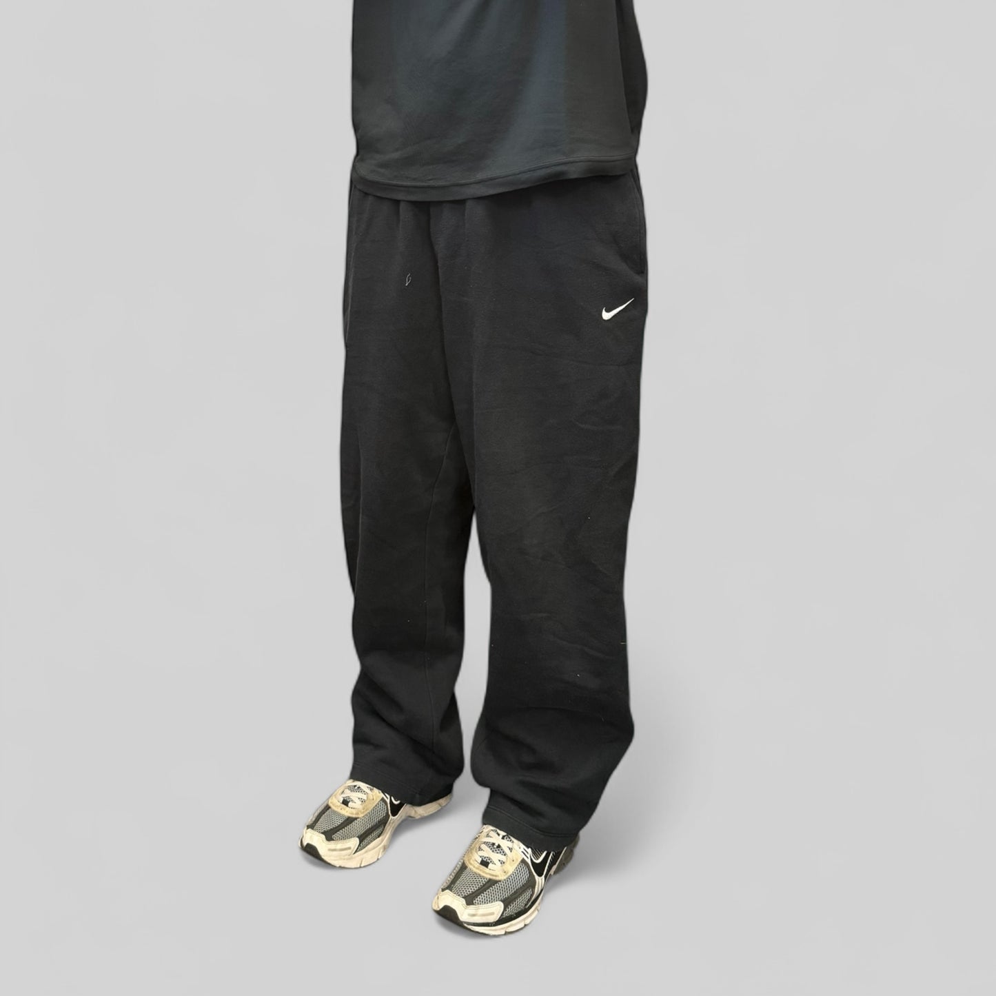 Vintage Nike mini swoosh baggy joggers (XL)