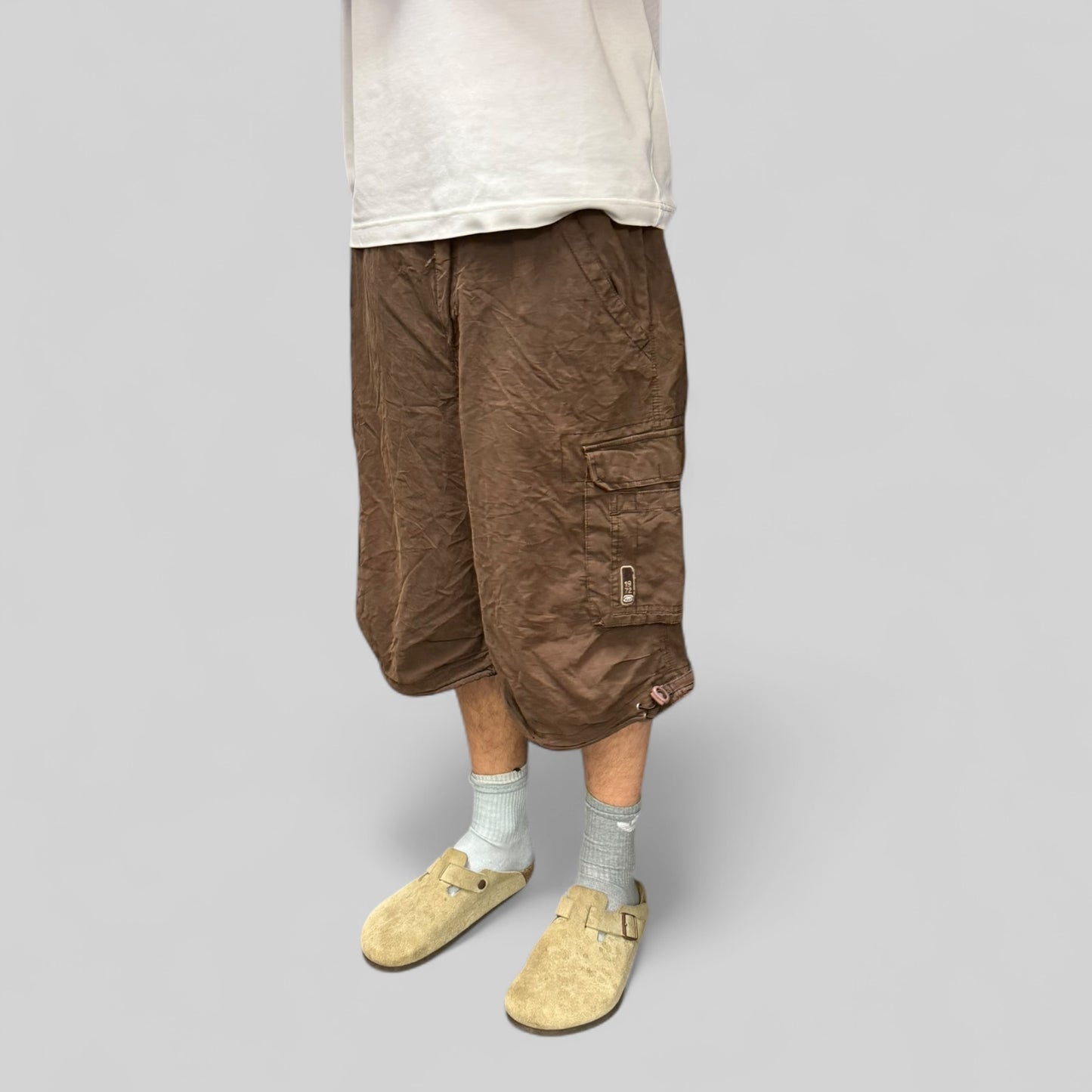 Vintage Y2K Ecko Unltd baggy cargo shorts (W36)