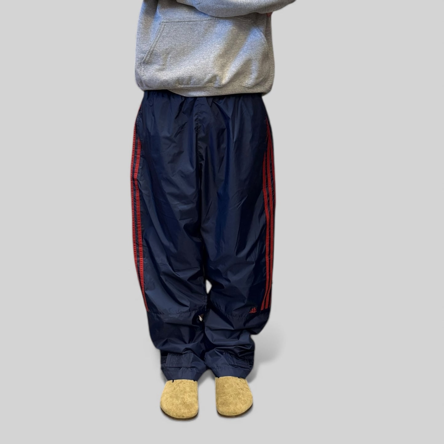 Vintage Adidas baggy track pants (XL)