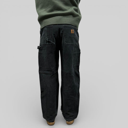 Carhartt baggy carpenter pants (W32)