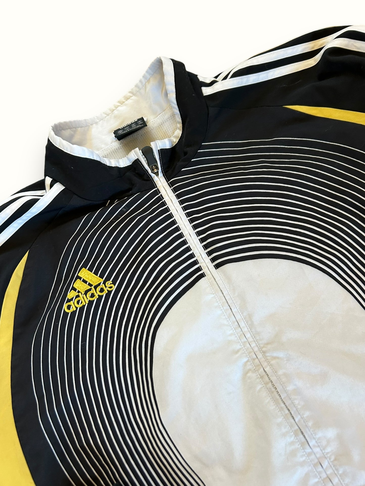 Vintage Adidas full tracksuit (L)