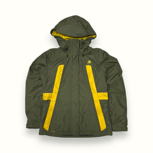 Vintage Nike ACG jacket (M)