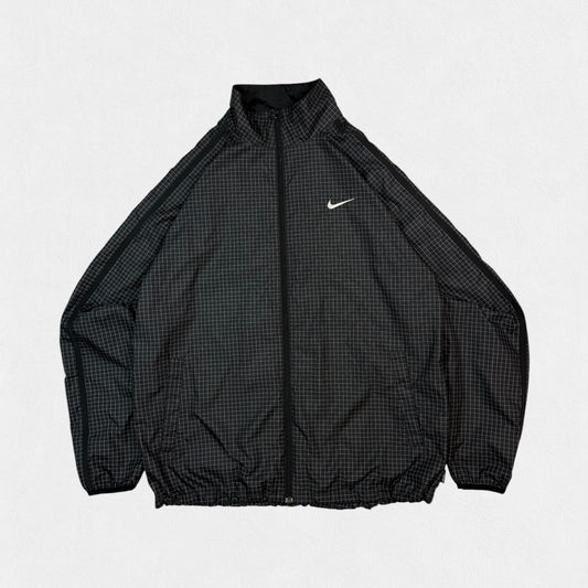 Vintage Nike checkered lightweight track jacket (L)