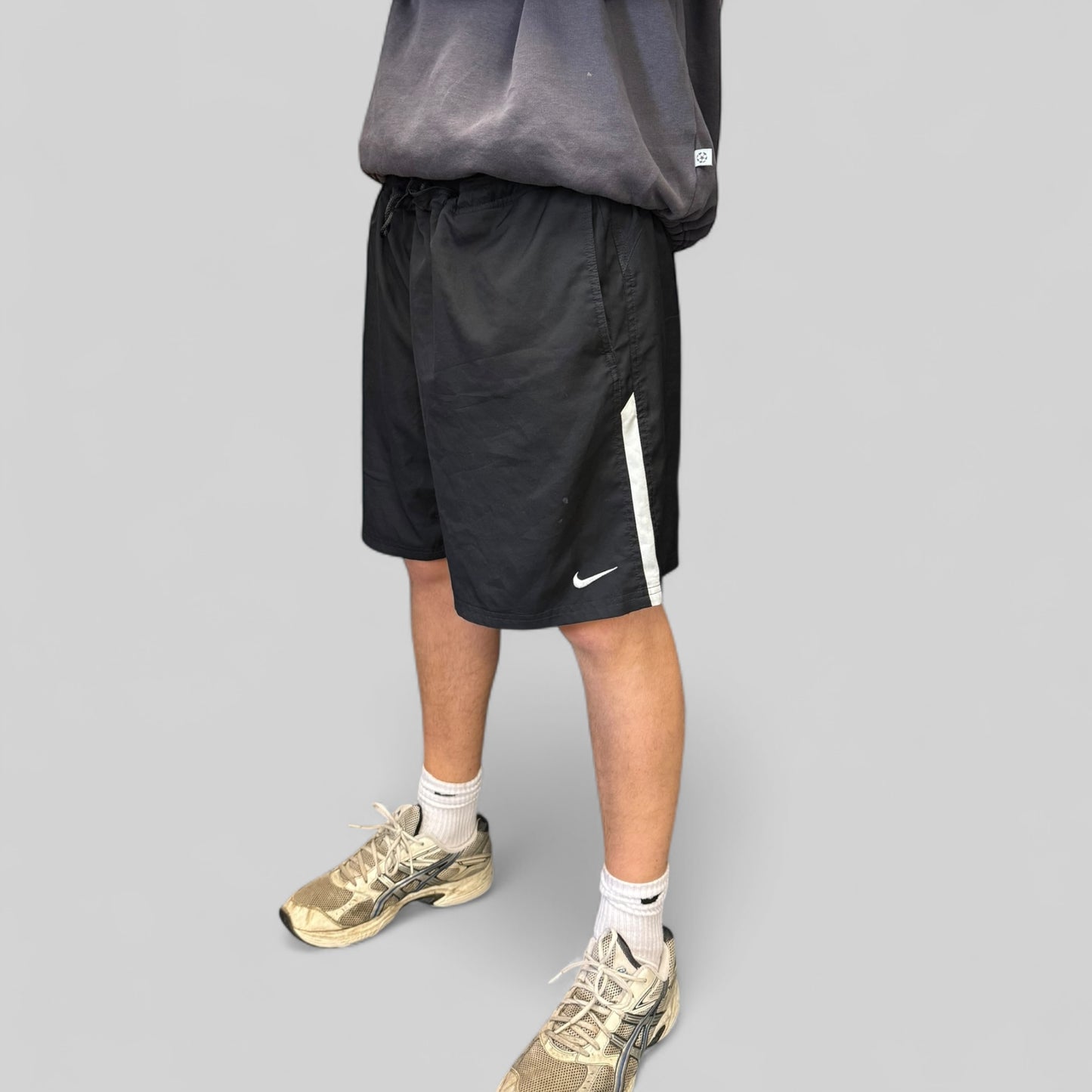 Vintage Nike court baggy sport shorts (XL)