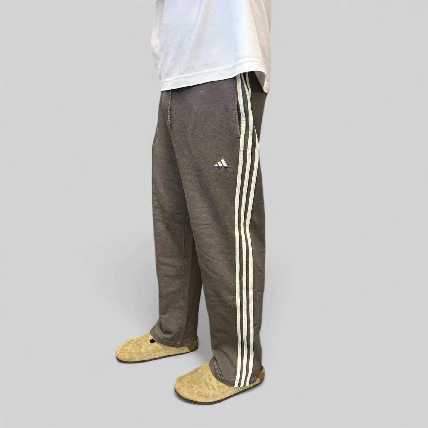 Vintage 90s Adidas side stripe baggy joggers (M)