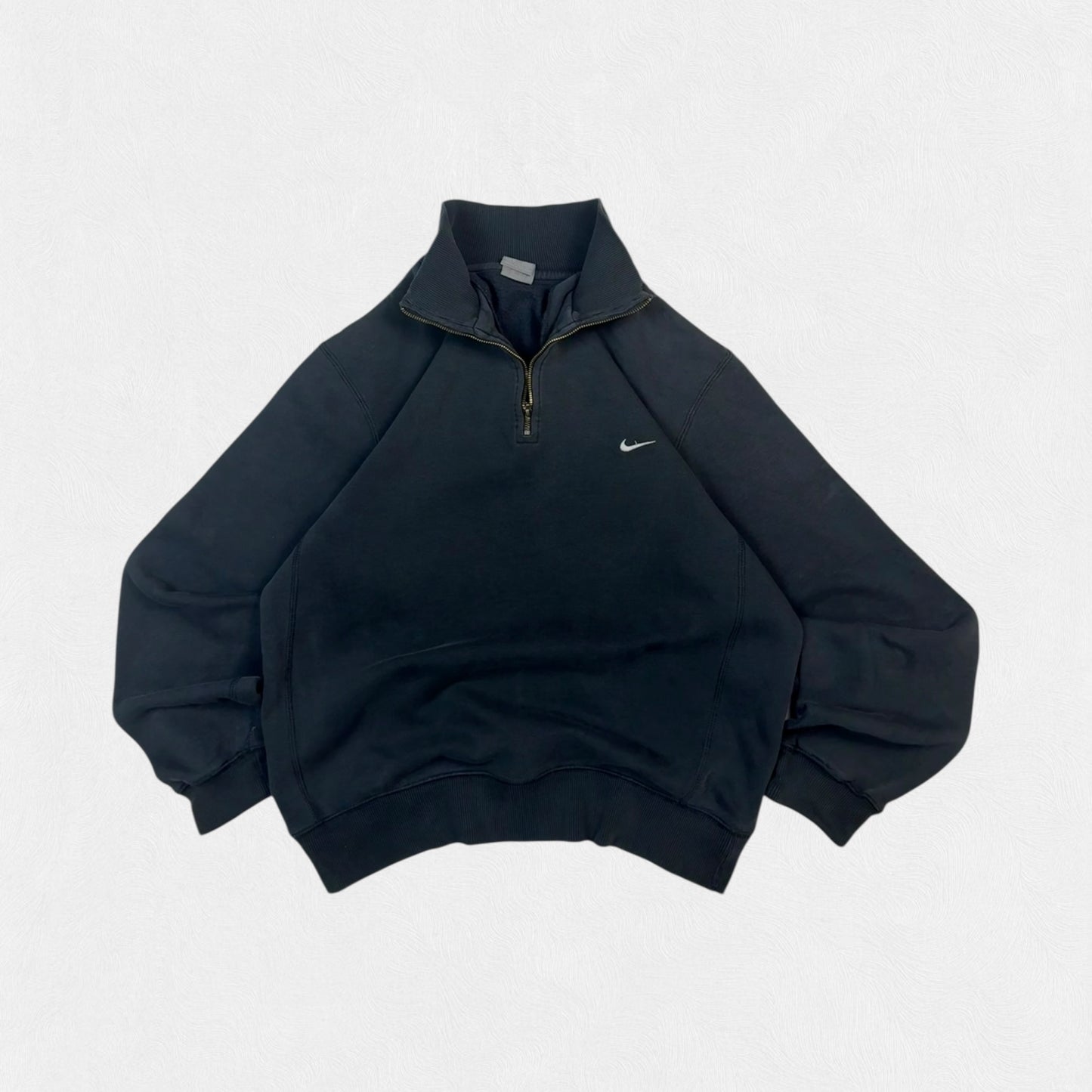 Vintage Nike mini swoosh quarter zip sweatshirt (M)