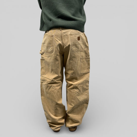Carhartt baggy carpenter pants (W34)