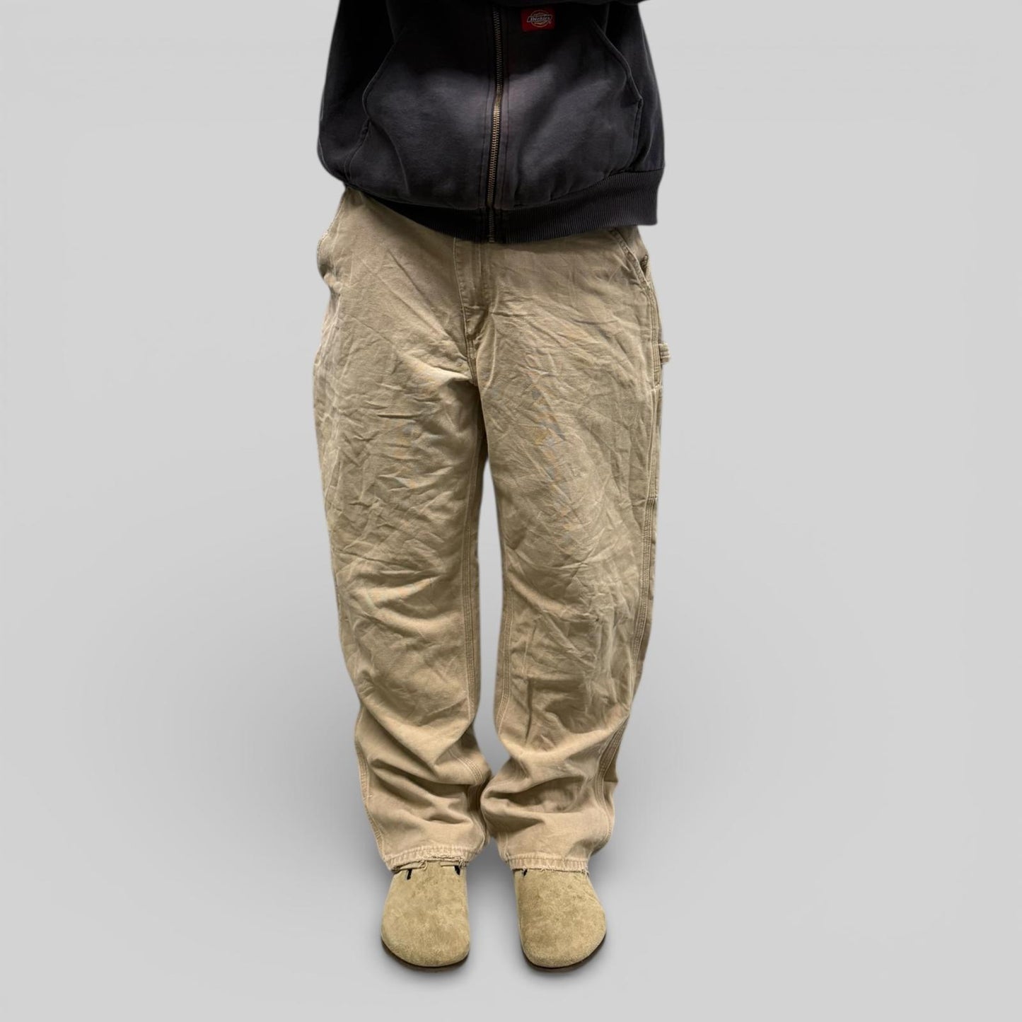 Vintage Carhartt baggy carpenter pants (W32)