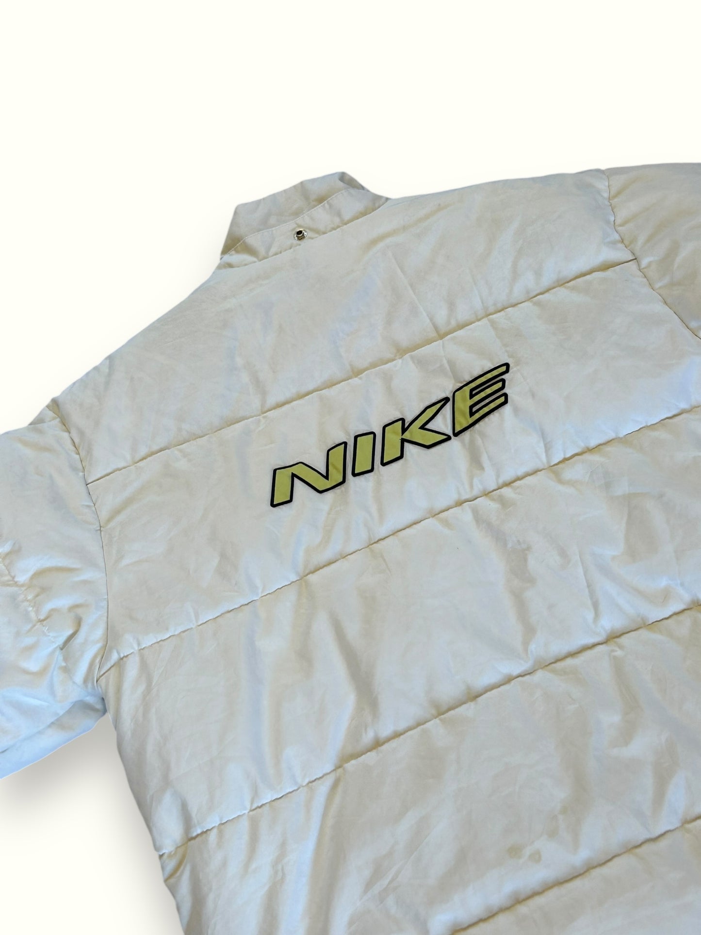 Vintage 90s Nike spell out puffer jacket (XL)