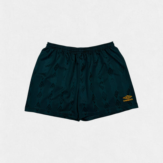 Vintage 90s Umbro football shorts (XL)