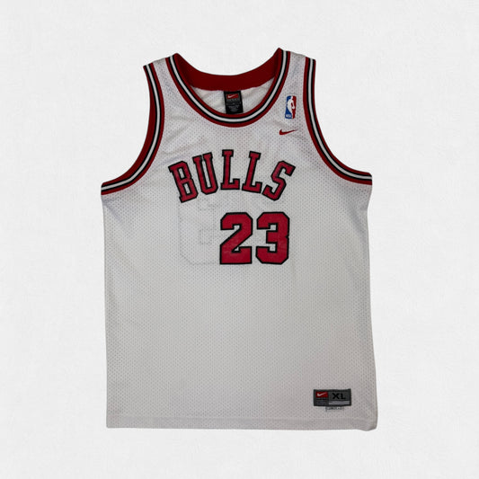 Vintage 90s Nike Chicago Bulls Michael Jordan basketball jersey (XL)