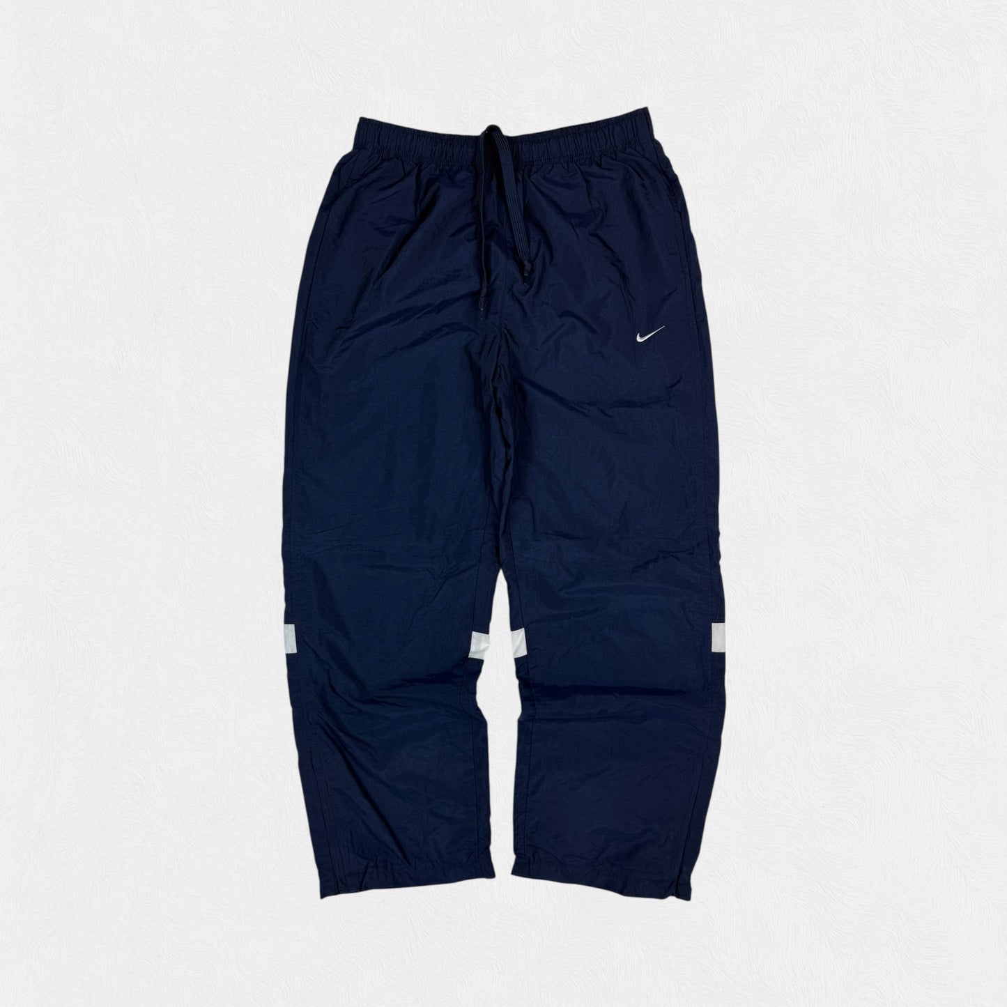 Vintage Nike baggy track pants (M)