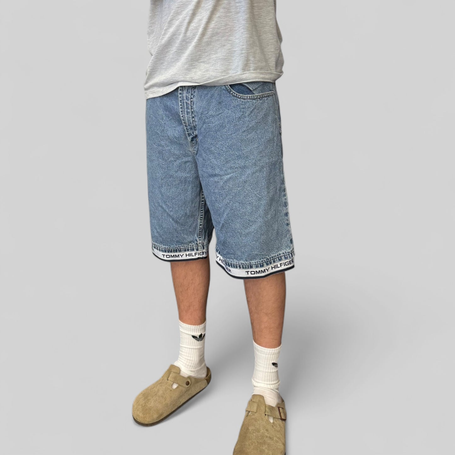 Tommy Hilfiger baggy jorts (W34)