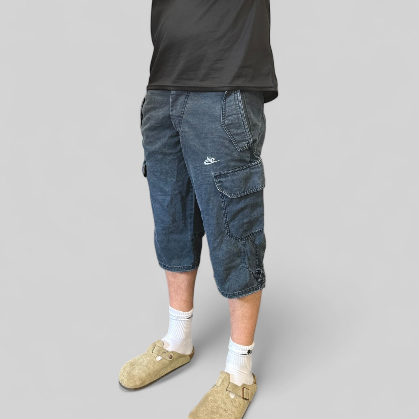 Vintage Nike baggy cargo shorts (S)