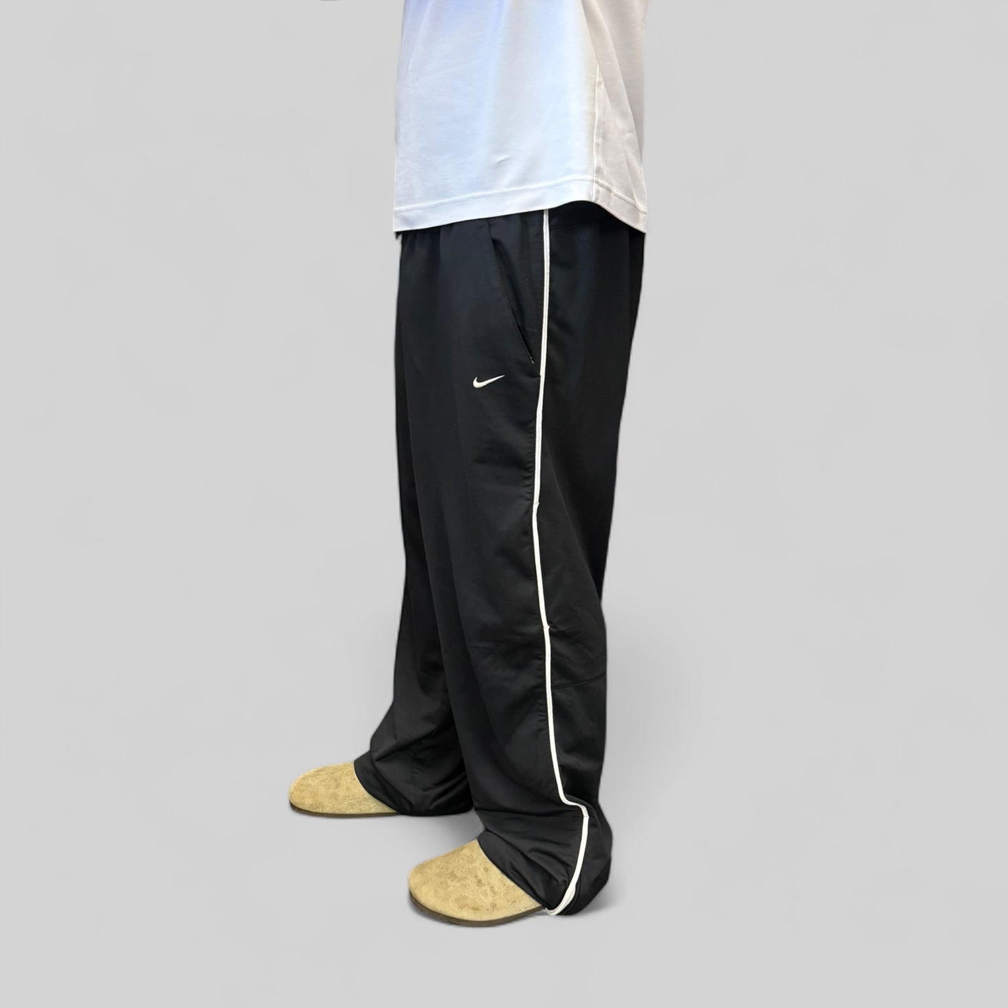 Vintage Nike baggy track pants (XXL)