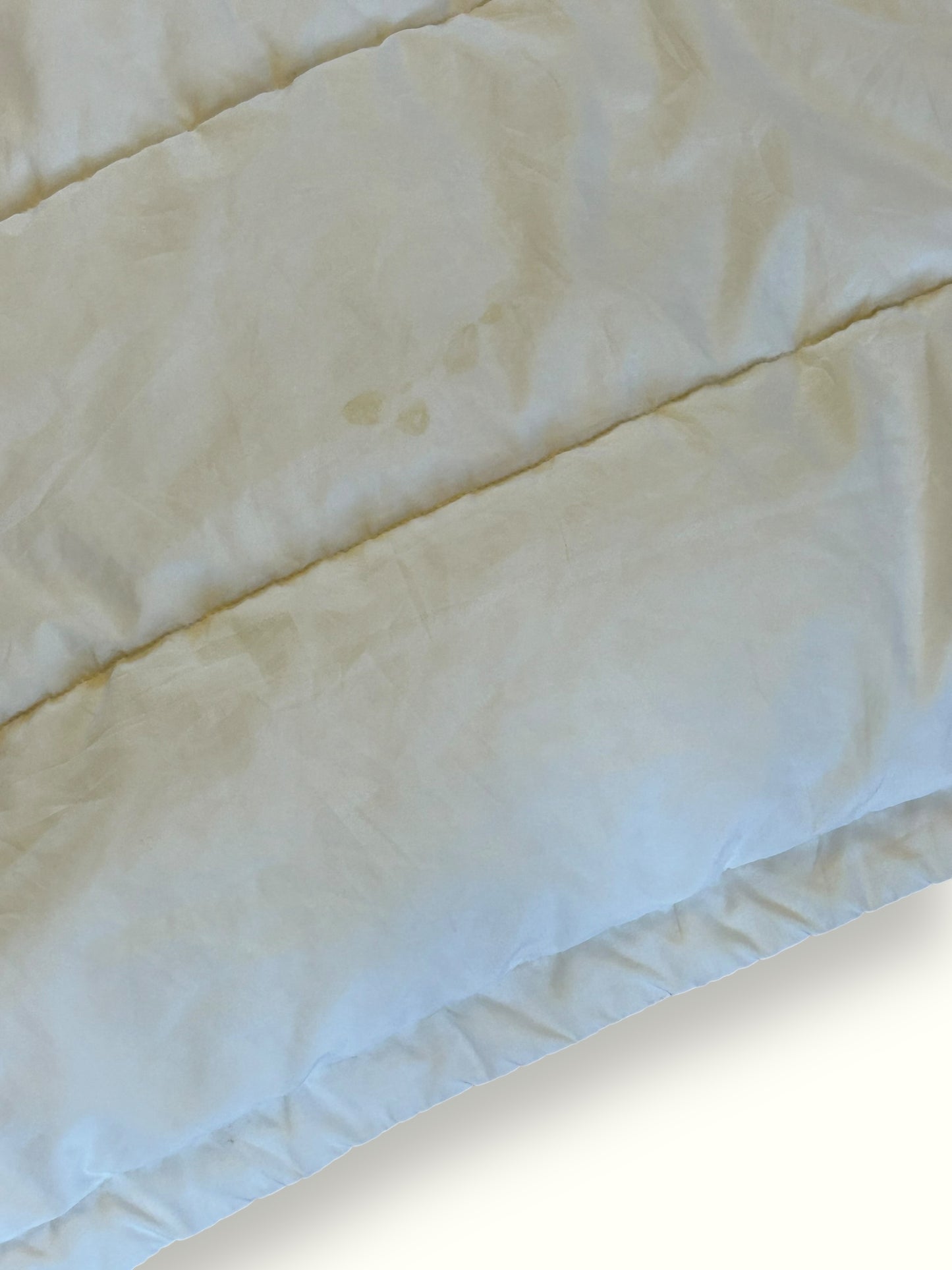 Vintage 90s Nike spell out puffer jacket (XL)