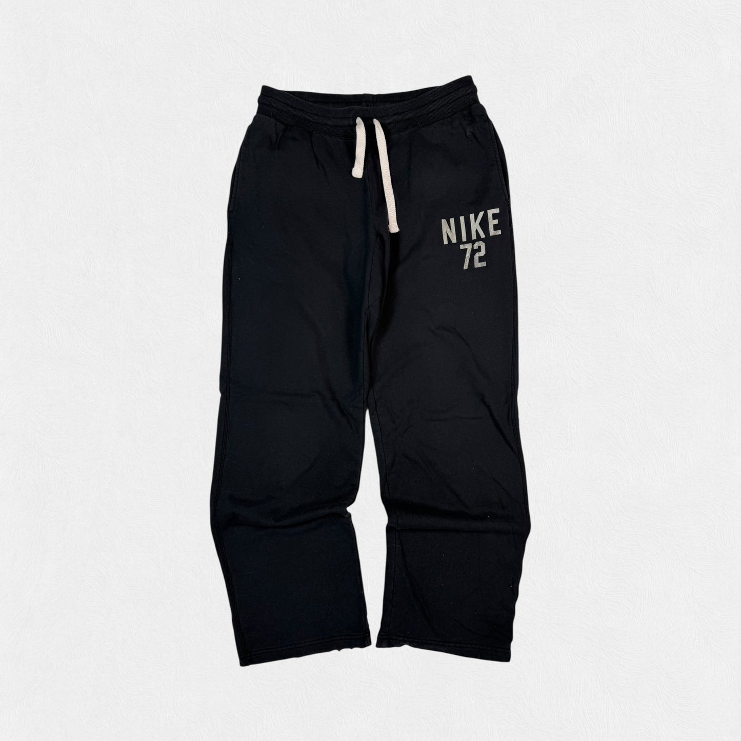 Vintage Nike spell out baggy joggers (L)