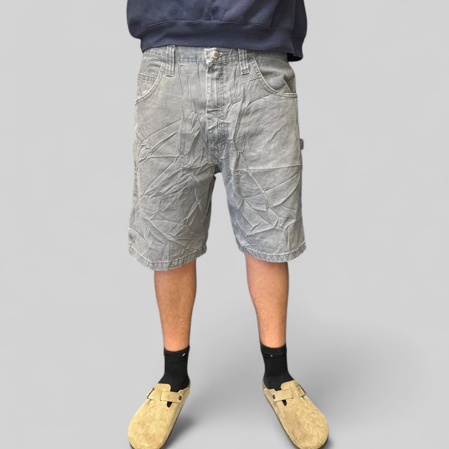 Vintage Wrangler baggy carpenter shorts (W36)