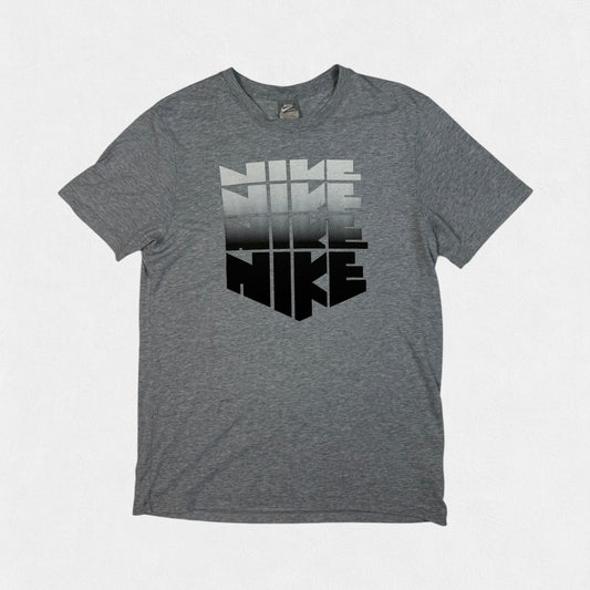 Vintage Nike graphic tee (L)