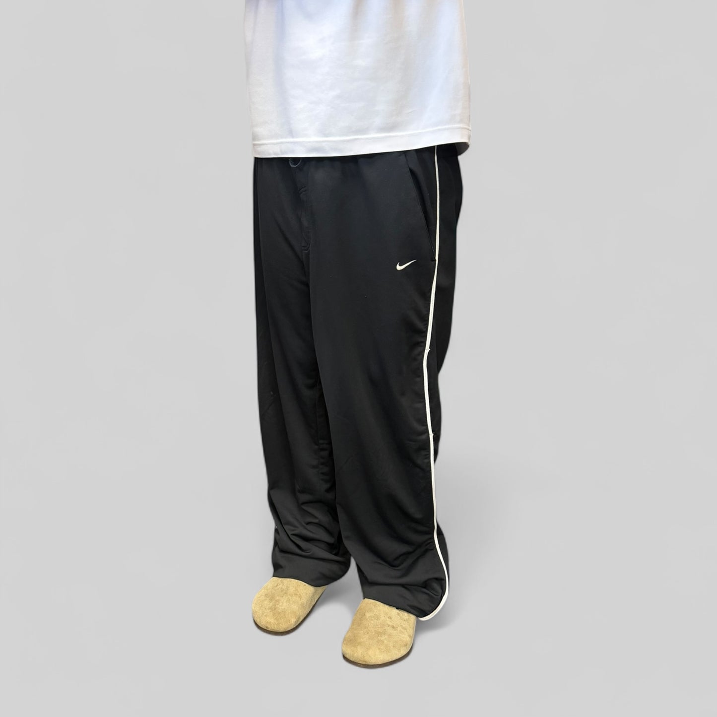 Vintage Nike baggy track pants (XXL)