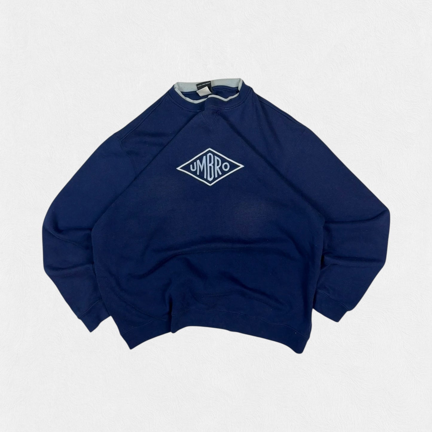 Vintage Umbro centre logo sweatshirt (XL)