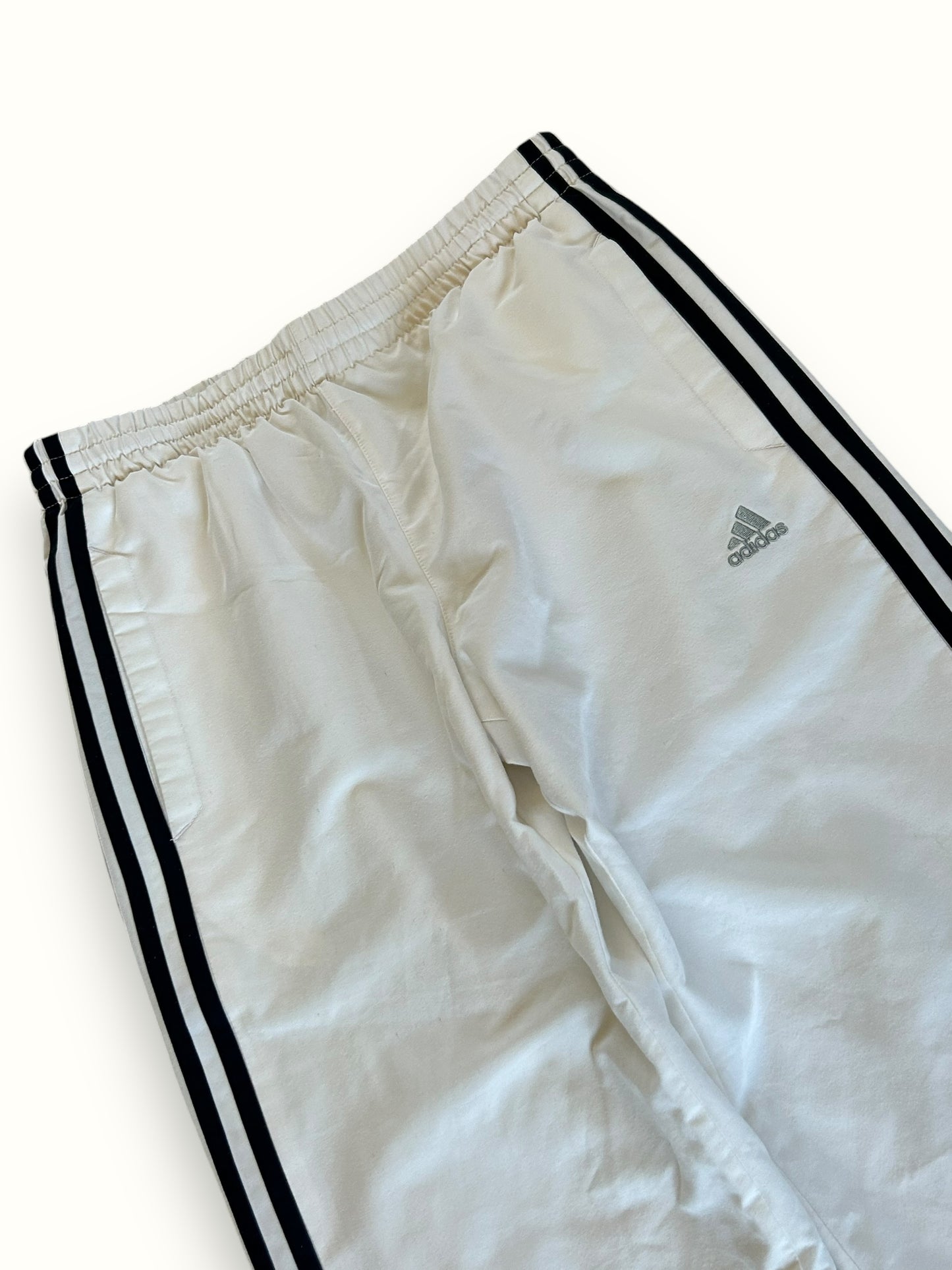 Vintage Adidas track pants (M)