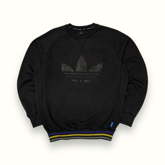 Vintage Adidas originals centre logo sweatshirt (L)