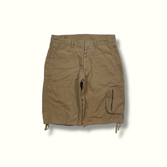 Vintage Nike baggy cargo shorts (M)
