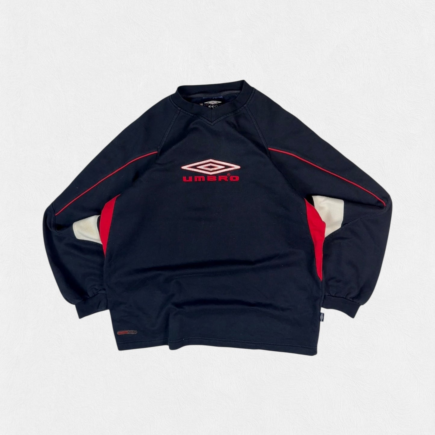 Vintage Umbro centre logo sweatshirt (S)