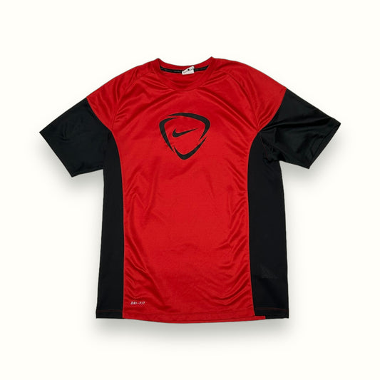 Nike football centre swoosh tee (L)