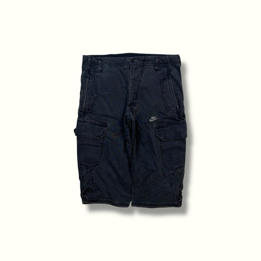 Vintage Nike baggy cargo shorts (S)