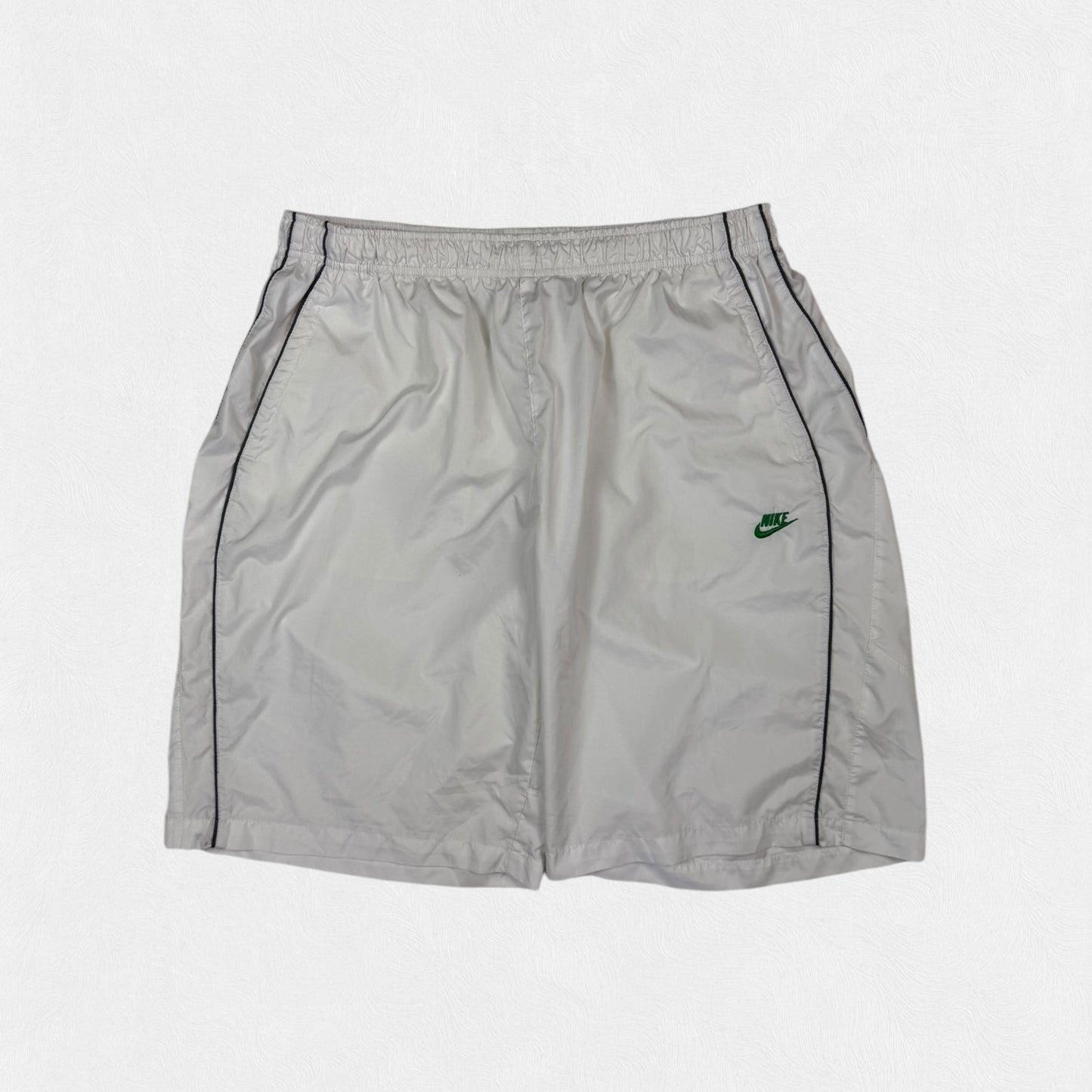 Vintage Nike baggy sport shorts (XL)