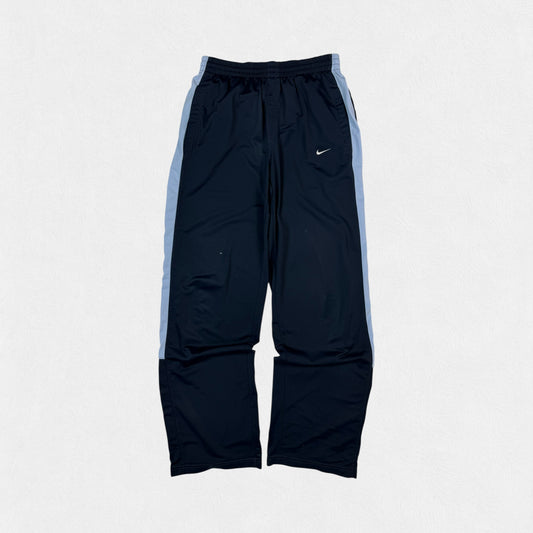 Vintage Nike side stripe baggy track pants (M)