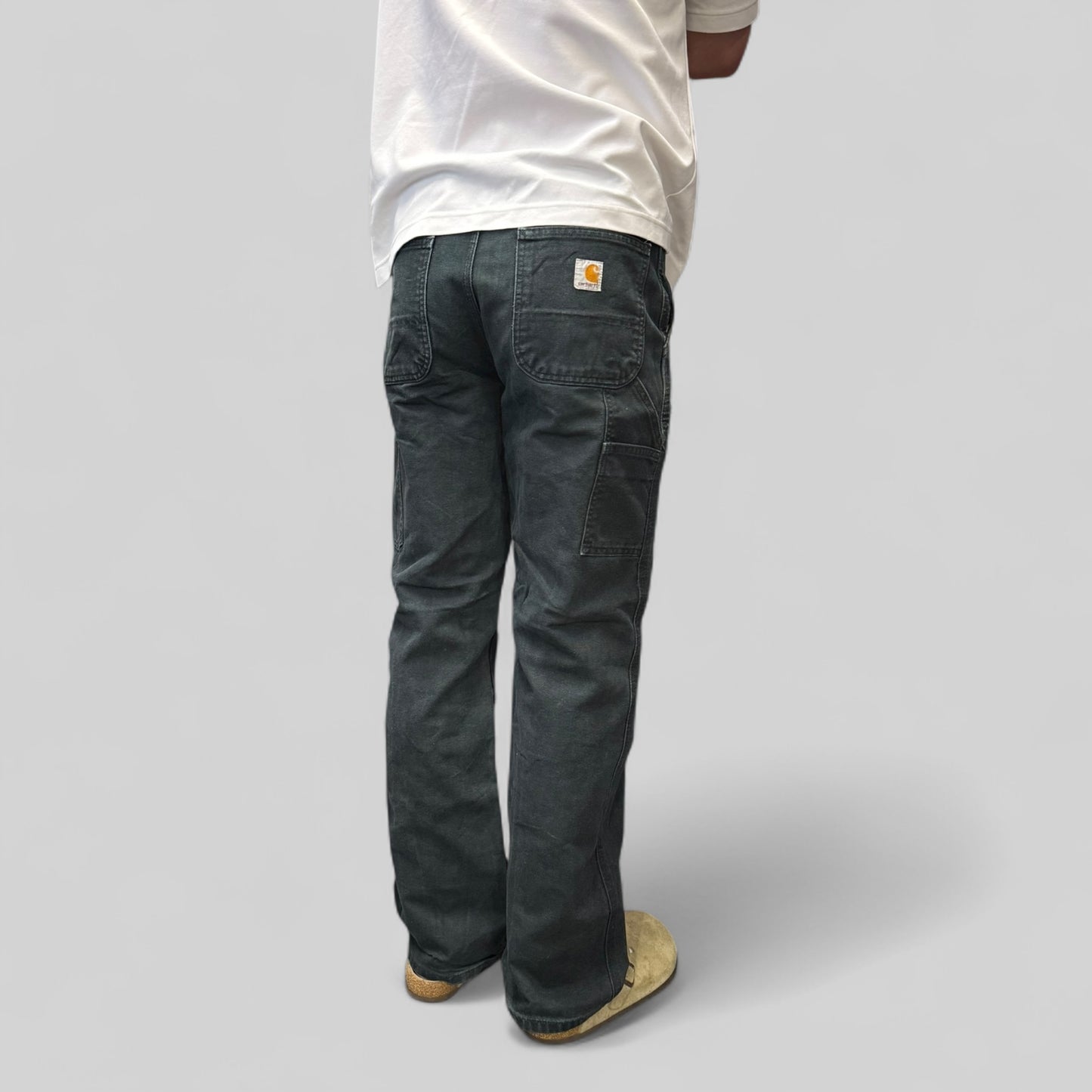 Carhartt baggy carpenter pants (W32)