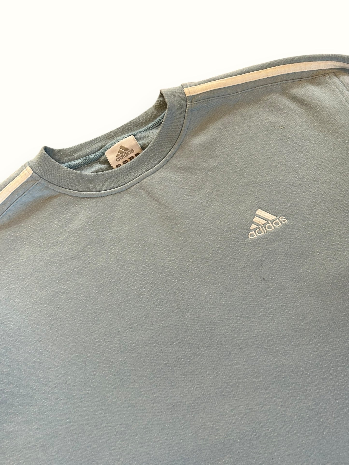 Vintage Adidas small logo sweatshirt (L)